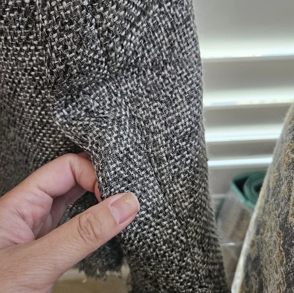 Bebe Women's Gray Tweed Jacket Size 10 - Picture 6 of 11